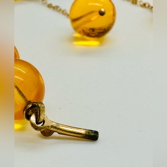 🔥 Vintage Golden Lucite bead Necklace set - Picture 12 of 17